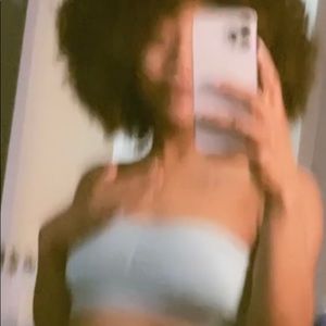 Meet your Posher, Ahnaveya